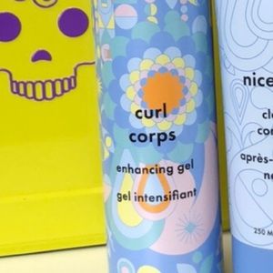 Amika curls bundle 💜💕 Brand new